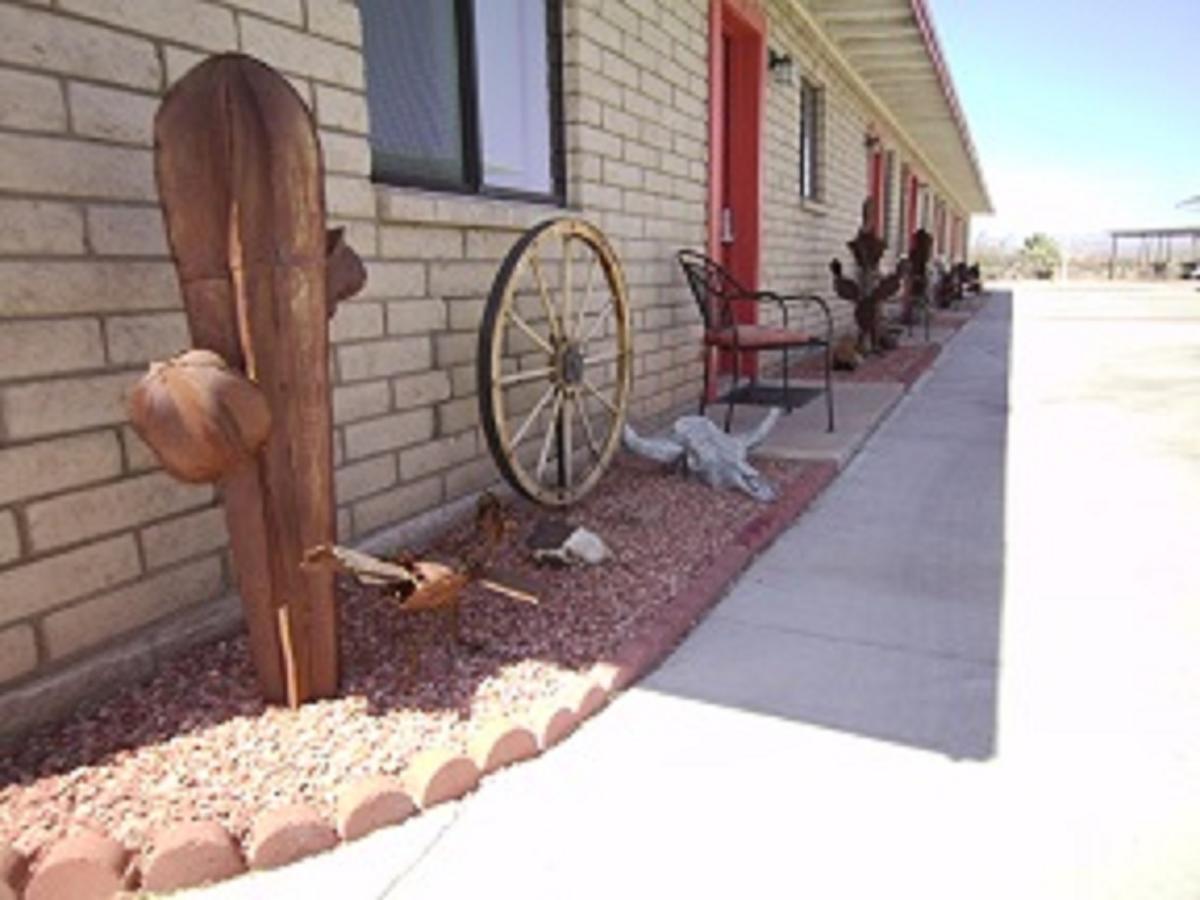 Stagecoach Suites Wickenburg Exterior photo